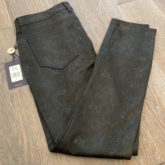 BNWT NYDJ Ami Skinny Ponte Pants in Raceway Snake . Size 4 - Picture 4 of 11